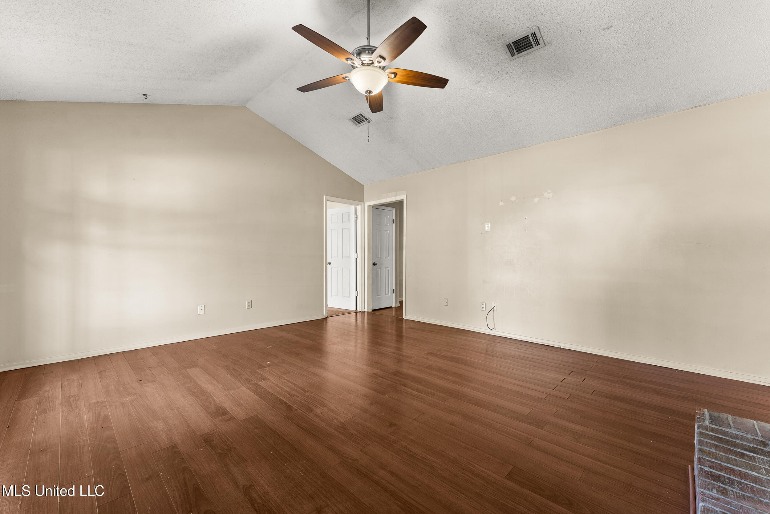 124 Floyd Circle Senatobia, MS 38668 - Photo 6 of 25 6