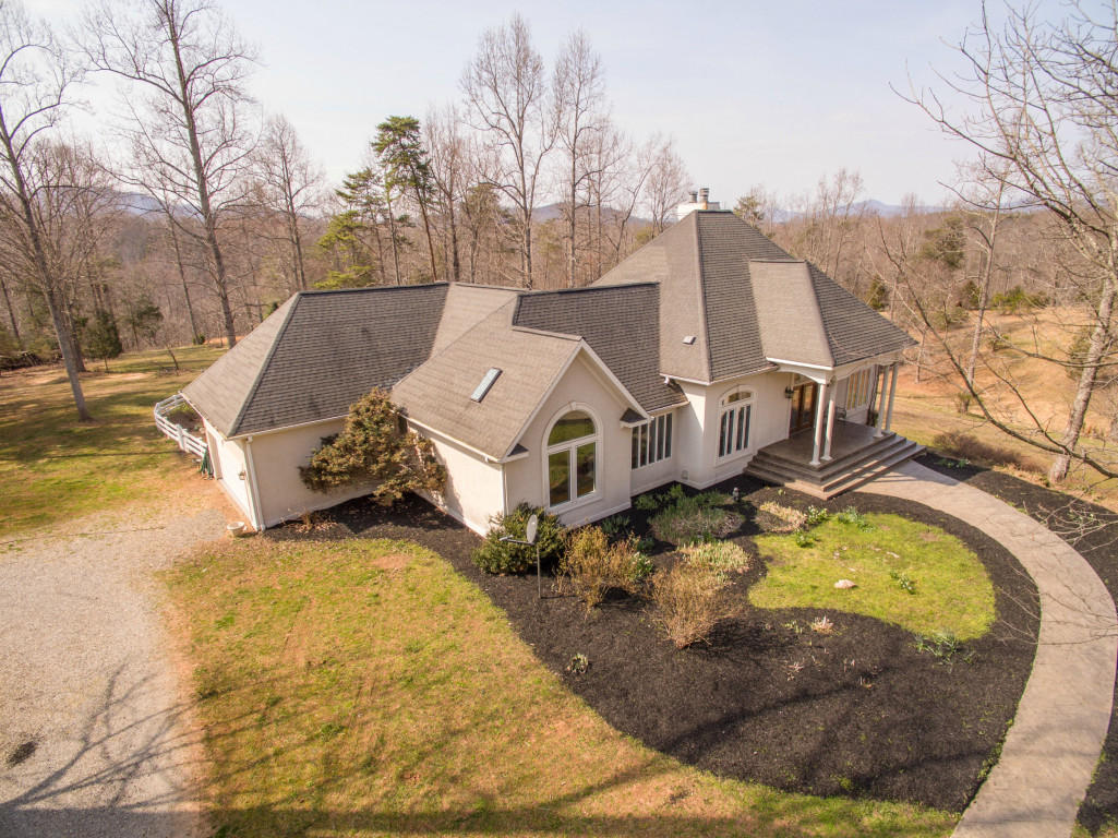 2005 Deep Woods Road Hardy, VA 24101 - Photo 2 of 58 a view of a house with a swimming pool