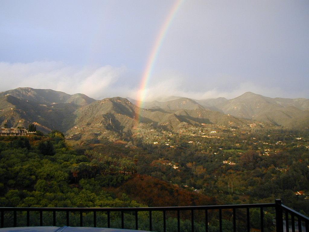 656 Las Alturas Road Santa Barbara, CA 93103 - Photo 5 of 8 a view of a city