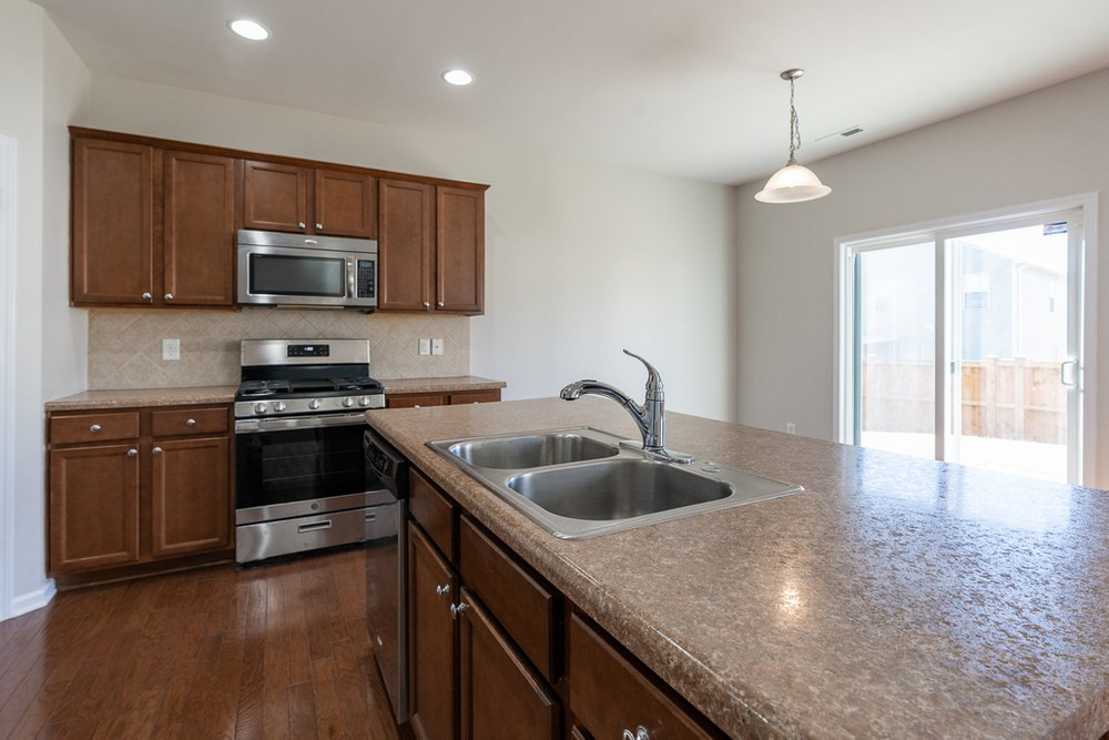 8014 McKee Drive Raleigh, NC 27616 - Photo 16 of 30 Kitchen