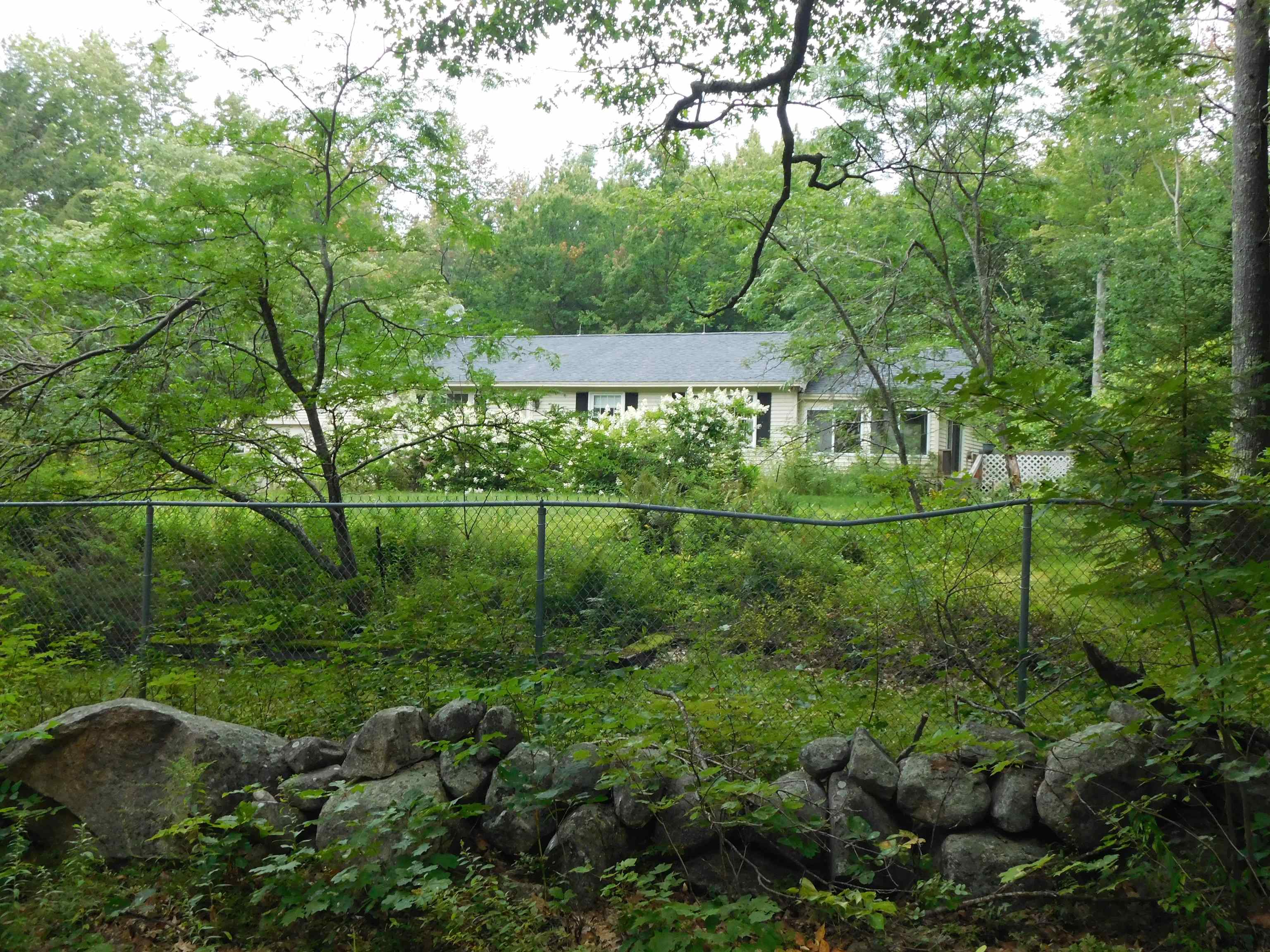 134 Stoneham Road Wakefield, NH 03872 - Photo 3 of 6