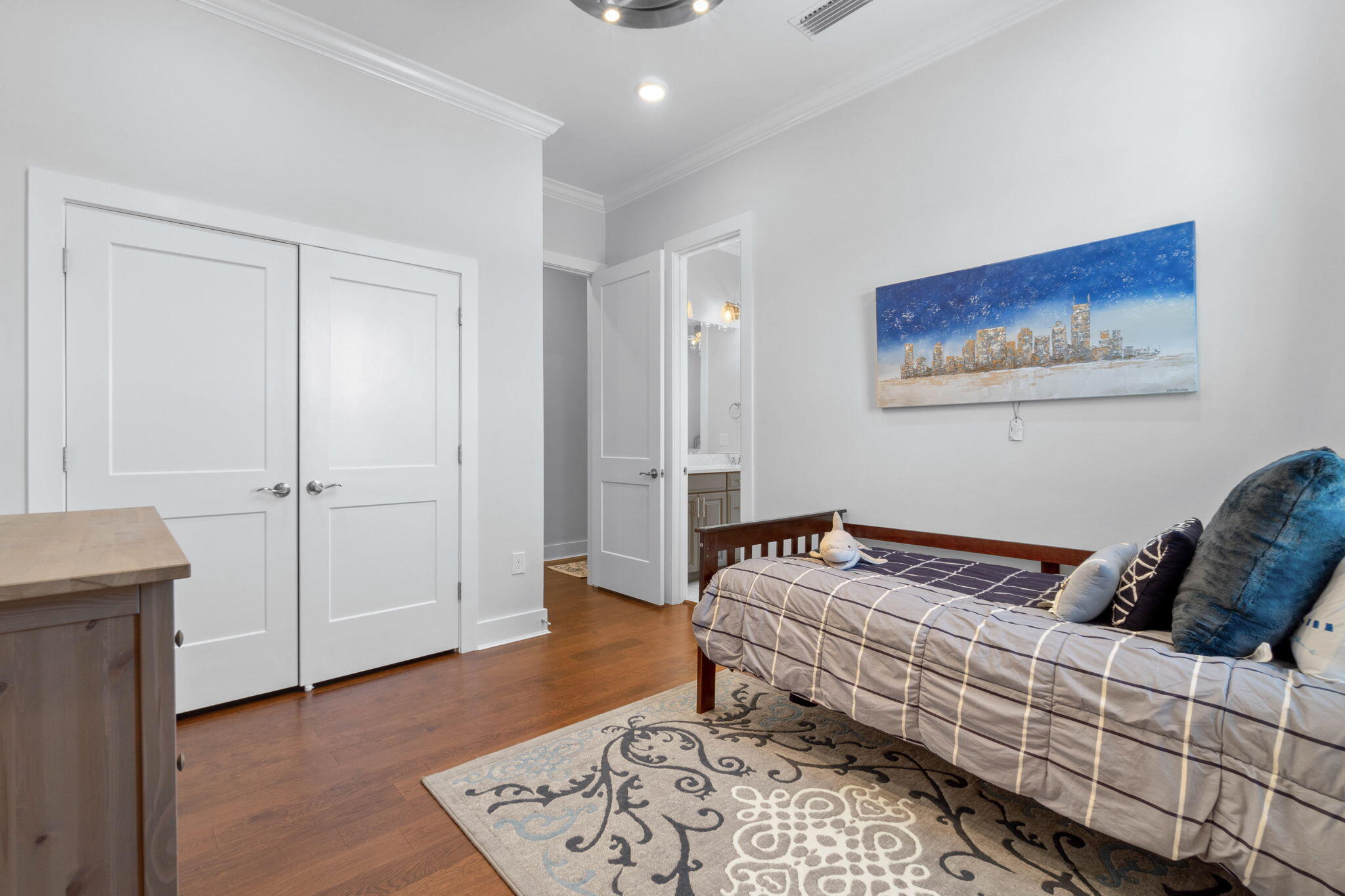 234 Inverrary Drive Destin, FL 32541 - Photo 40 of 53 a bedroom with bed and cabinet