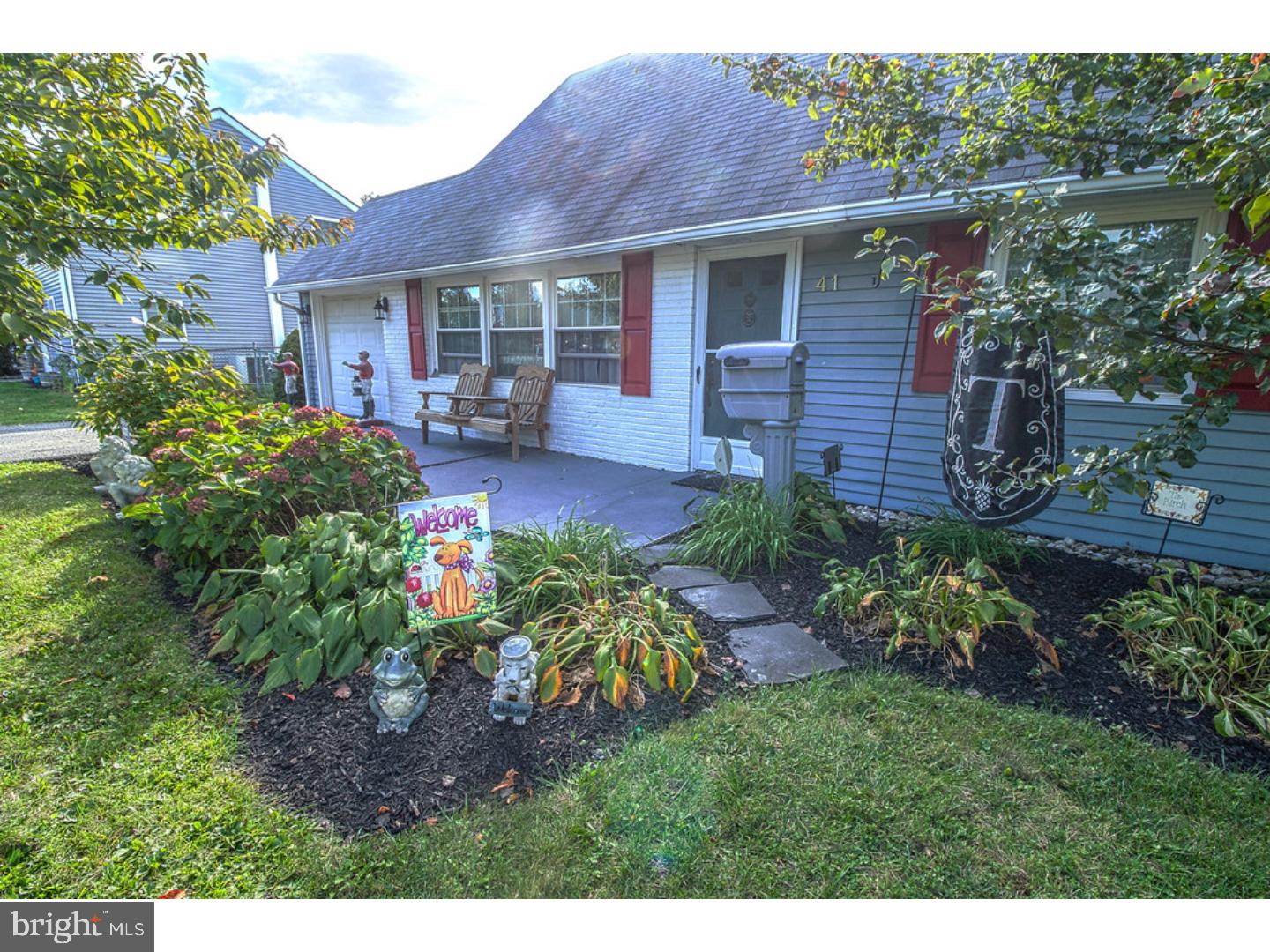 41 Canoebirch Road Levittown, PA 19057 - Photo 1 of 22 Exterior Front