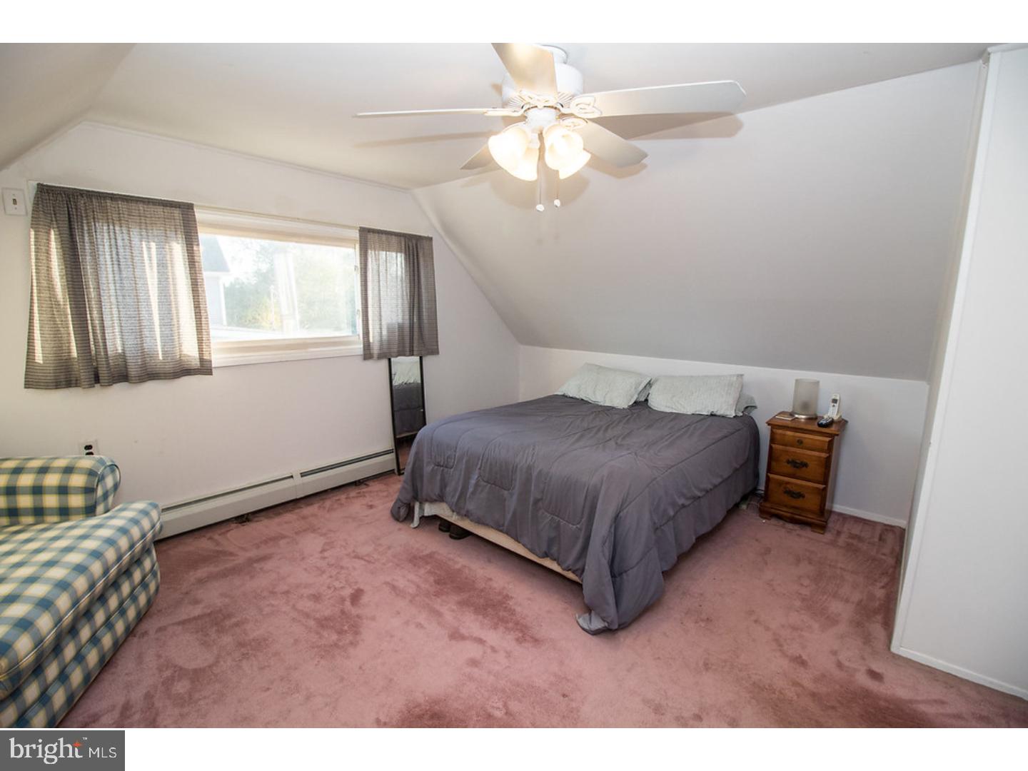 41 Canoebirch Road Levittown, PA 19057 - Photo 17 of 22 Bedroom - Main