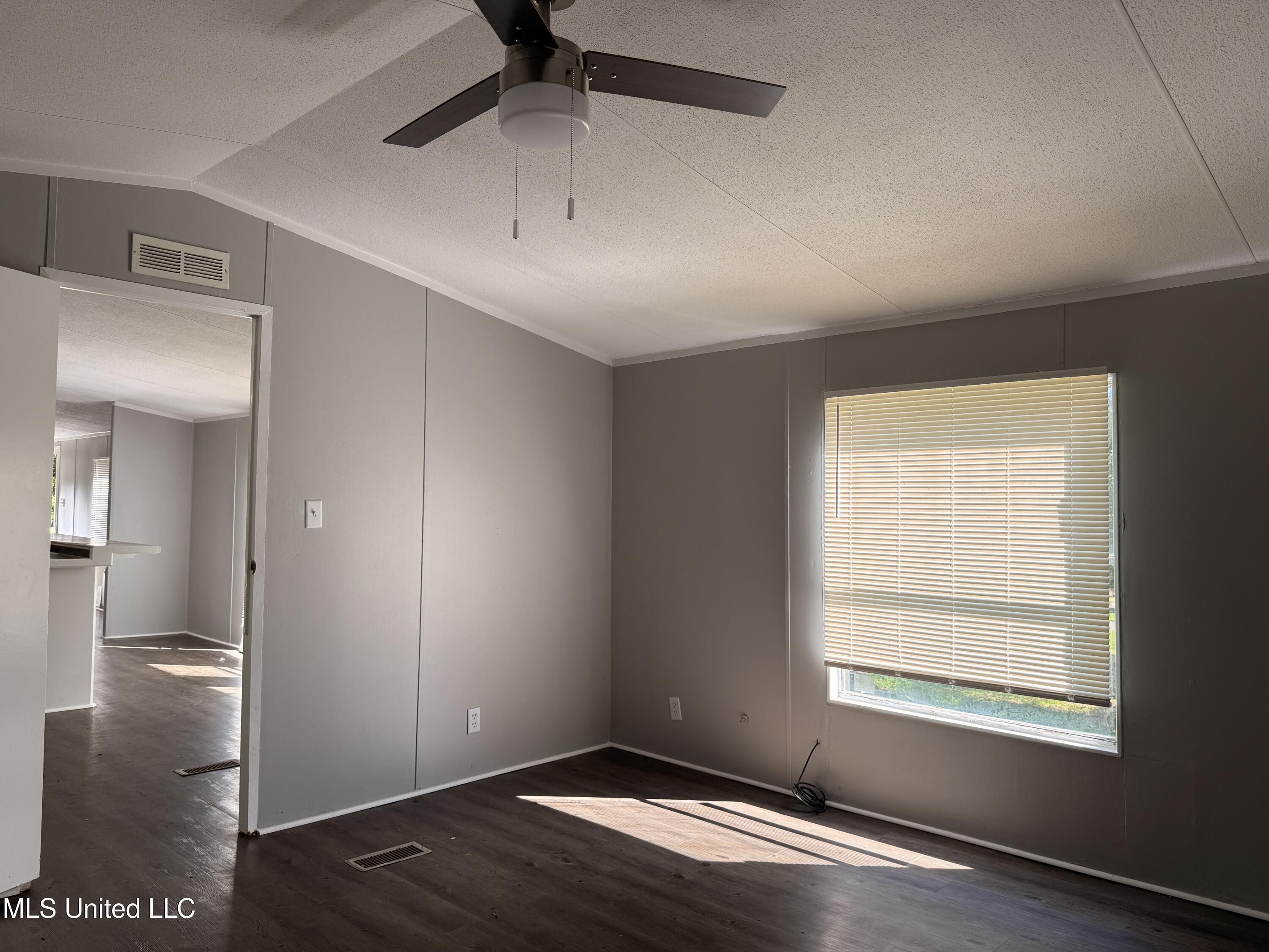 505 Hillview Court Brandon, MS 39042 - Photo 5 of 16 IMG_0969