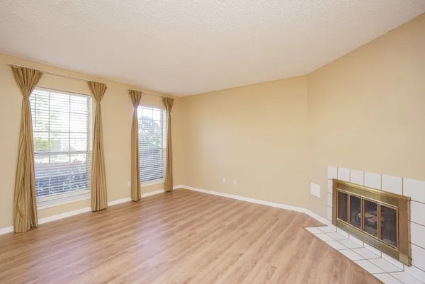 $1,675 | 2808 Grants Lake Boulevard, Unit 501, Sugar Land, TX 77479