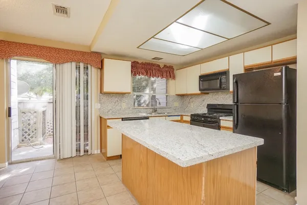 $1,700 | 2808 Grants Lake Boulevard, Unit 501, Sugar Land, TX 77479