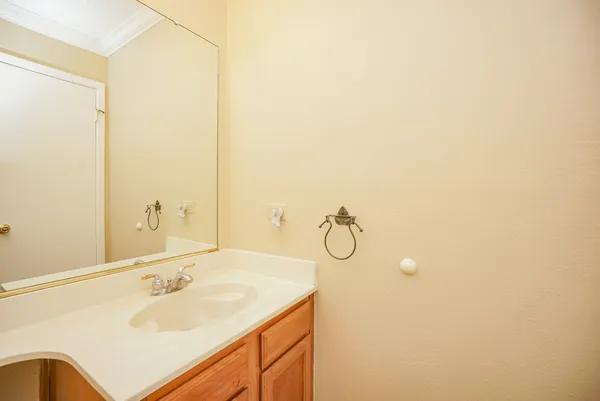 $1,675 | 2808 Grants Lake Boulevard, Unit 501, Sugar Land, TX 77479