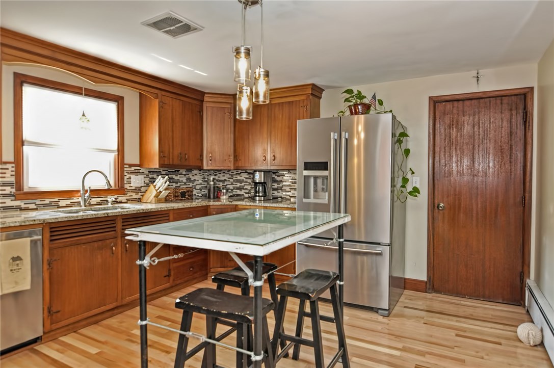 85 Union Street Warren, RI 02885 - Photo 9 of 24 Gallery Image 9