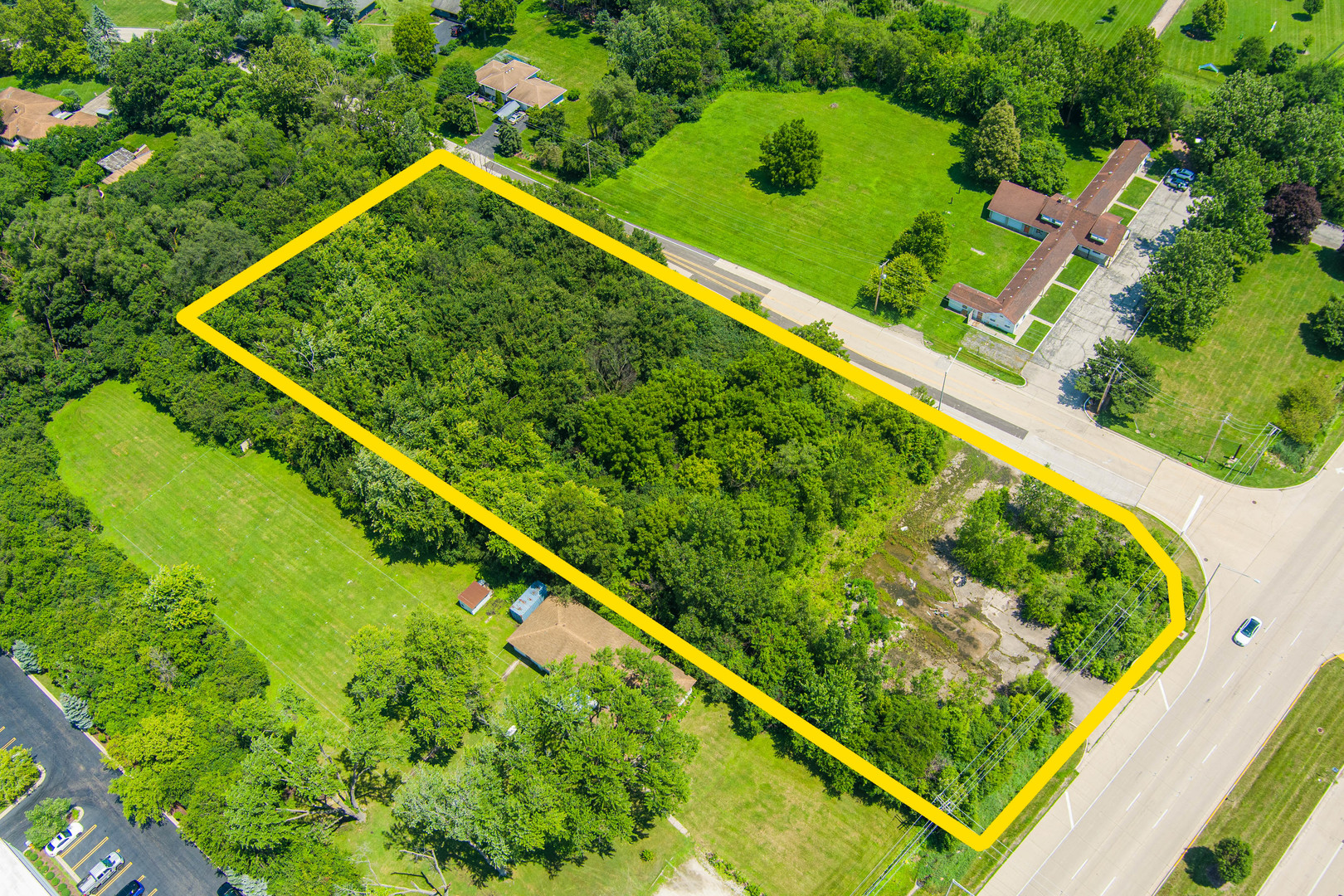 27-w046 North Avenue Carol Stream, IL 60188 - Photo 14 of 16