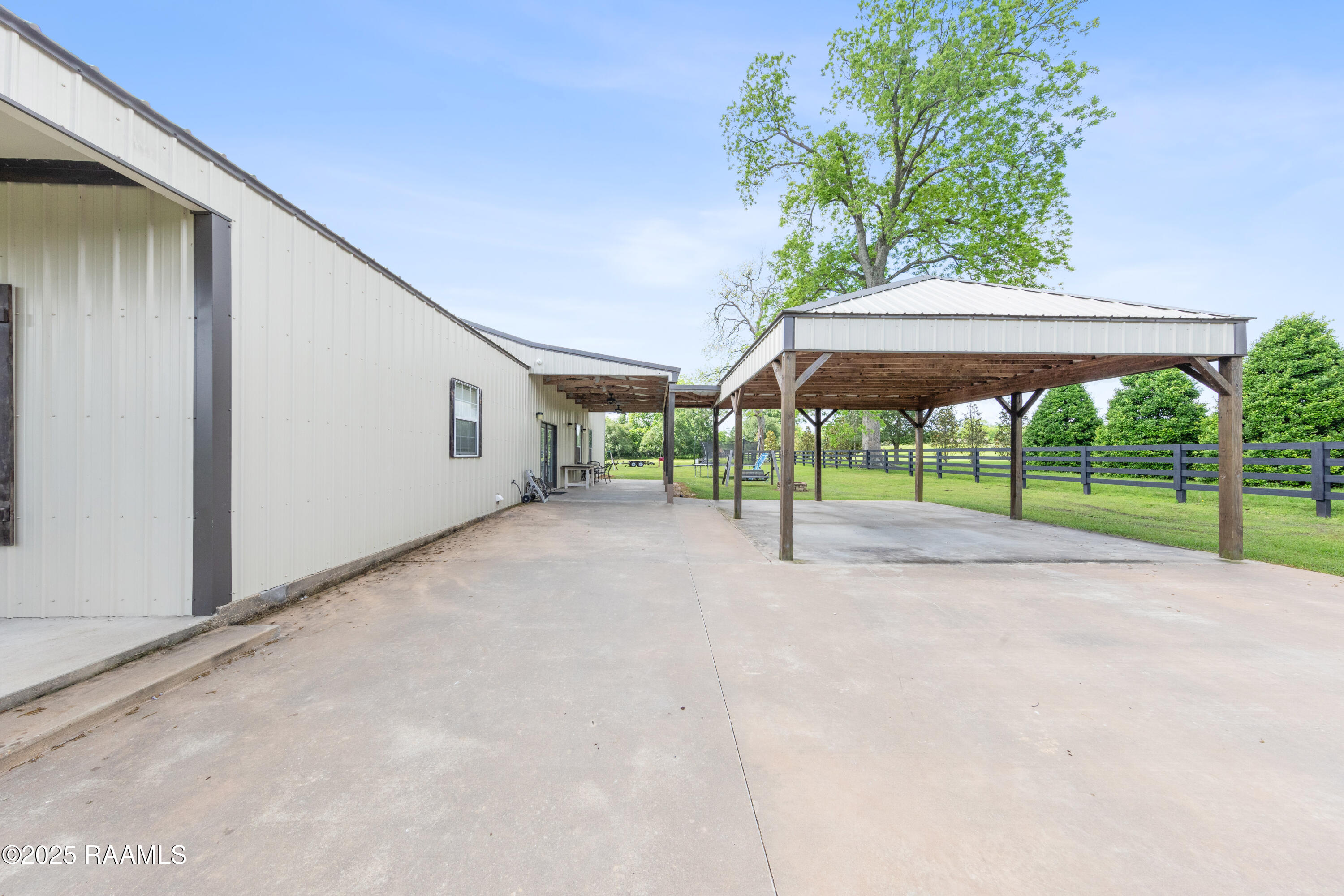 1120 East Butcher Switch Road Lafayette, LA 70507 - Photo 25 of 33 1120EButcher-3