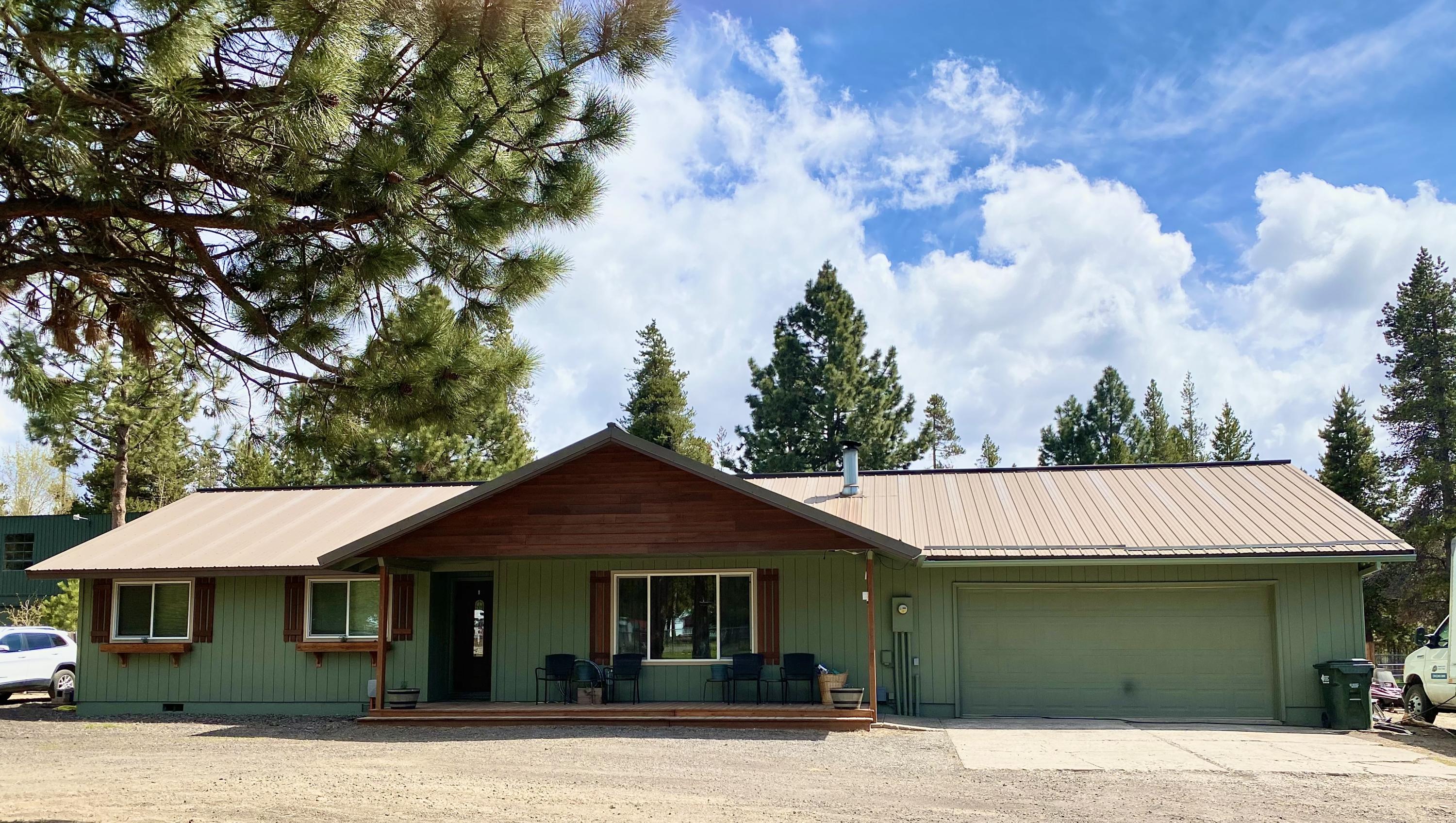 15485 Federal Road La Pine, OR 97739 - Photo 1 of 26 Front