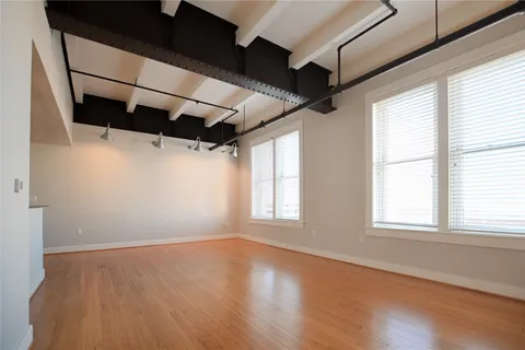 $299,900 | 415 22nd Street, Unit 4B, Galveston, TX 77550