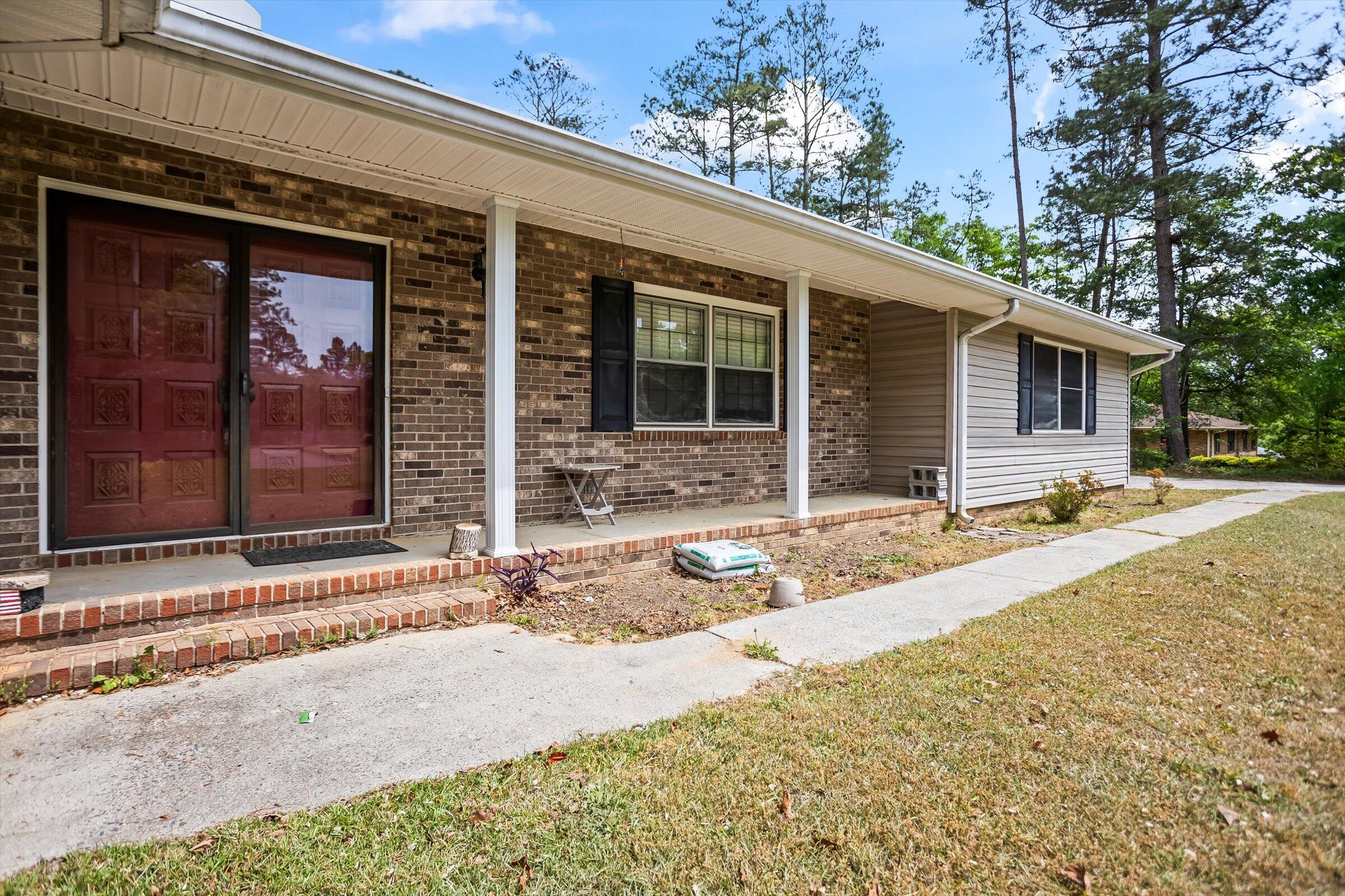 2548 Ramblewood Road Aiken, SC 29803 - Photo 3 of 35 03-4G7A5181