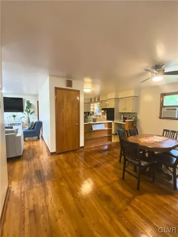 $329,900 | 4405 Lehigh Drive, Walnutport, PA 18088