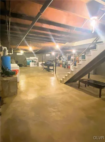 $329,900 | 4405 Lehigh Drive, Walnutport, PA 18088