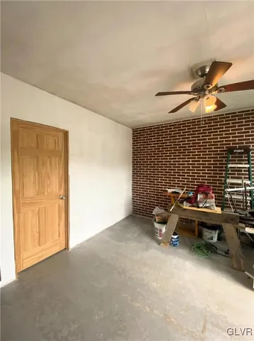 $329,900 | 4405 Lehigh Drive, Walnutport, PA 18088