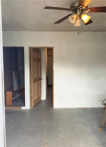 $329,900 | 4405 Lehigh Drive, Walnutport, PA 18088