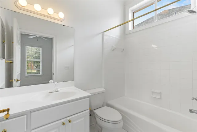 $499,900 | 813 Greenbrier Lane, Tallahassee, FL 32308