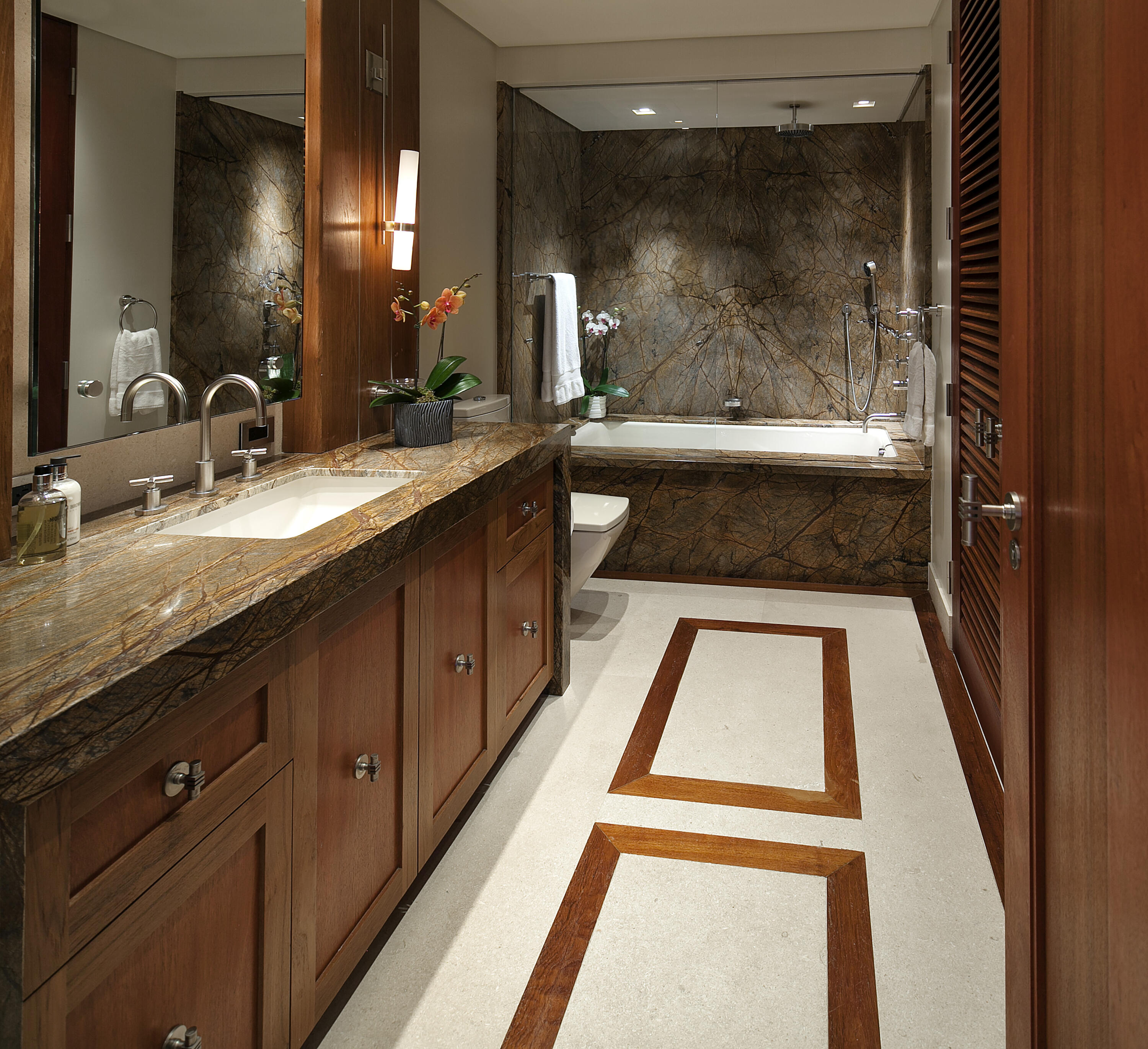 1104 Channel Drive Montecito, CA 93108 - Photo 15 of 27 Guest Bathroom