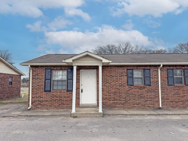 $680 | 404 Thompsonville Lane, Unit 8, Oak Grove, KY 42262