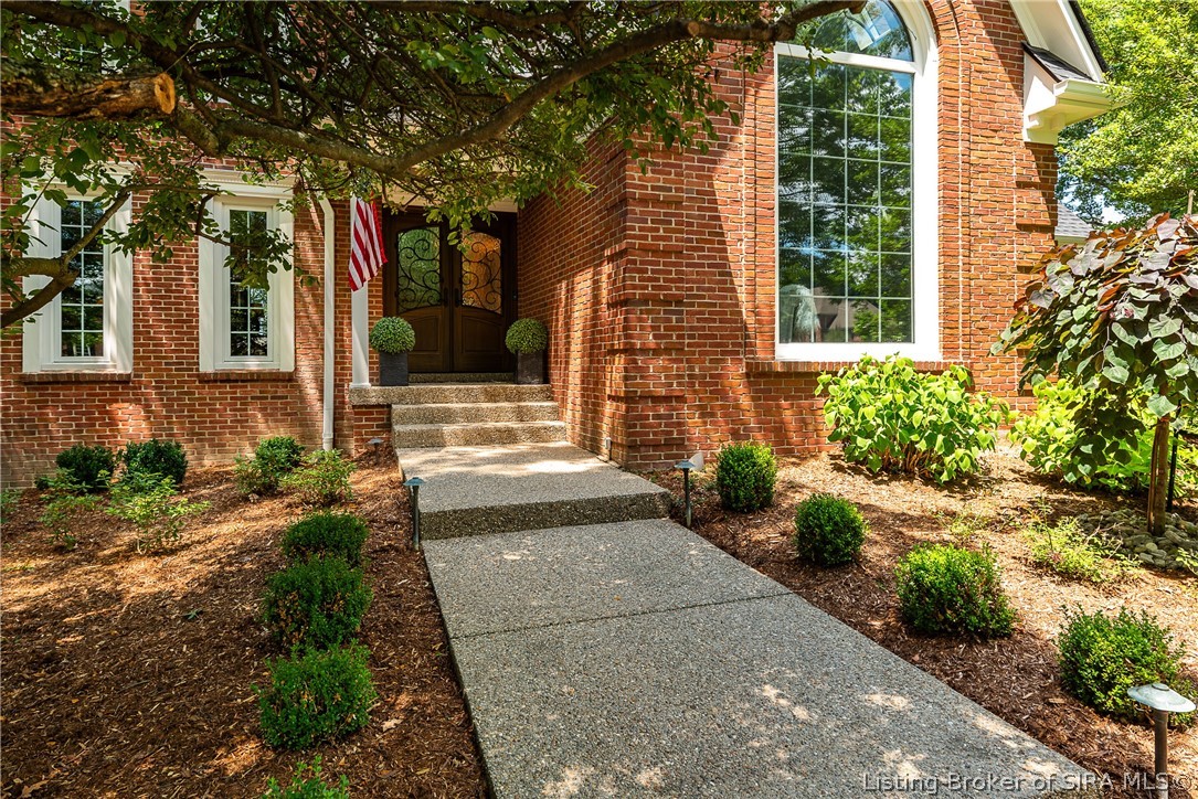 2017 Spring Farms Drive Floyds Knobs, IN 47119 - Photo 17 of 82