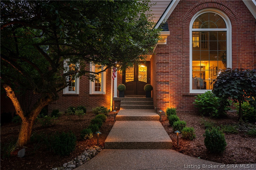 2017 Spring Farms Drive Floyds Knobs, IN 47119 - Photo 18 of 82