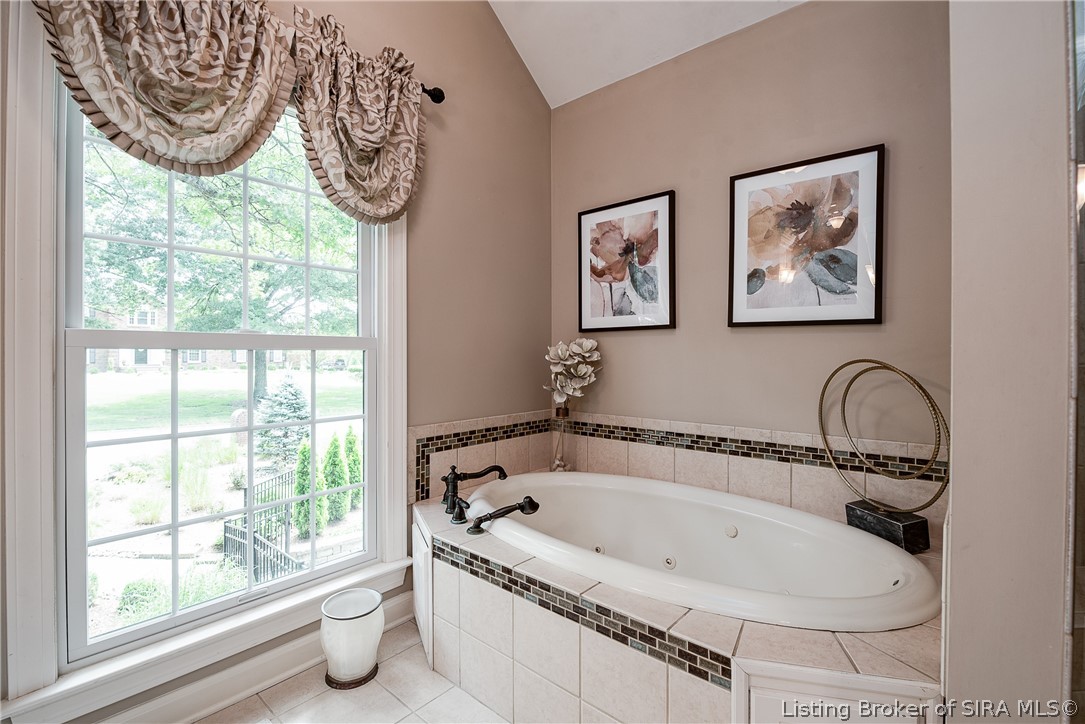 2017 Spring Farms Drive Floyds Knobs, IN 47119 - Photo 42 of 82