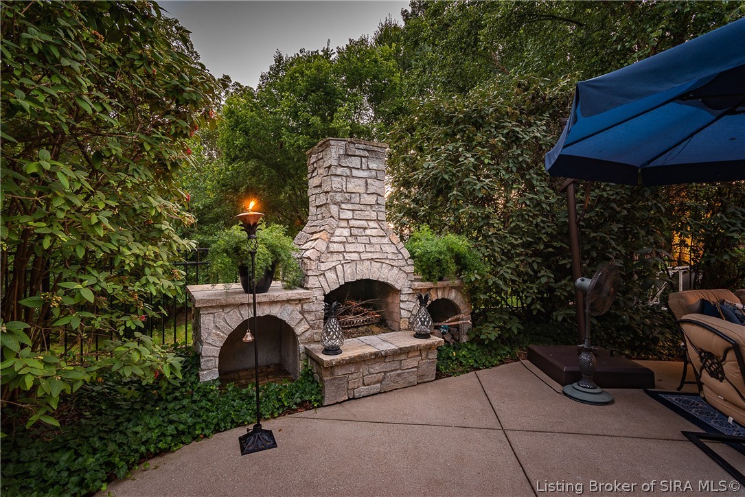 2017 Spring Farms Drive Floyds Knobs, IN 47119 - Photo 66 of 82