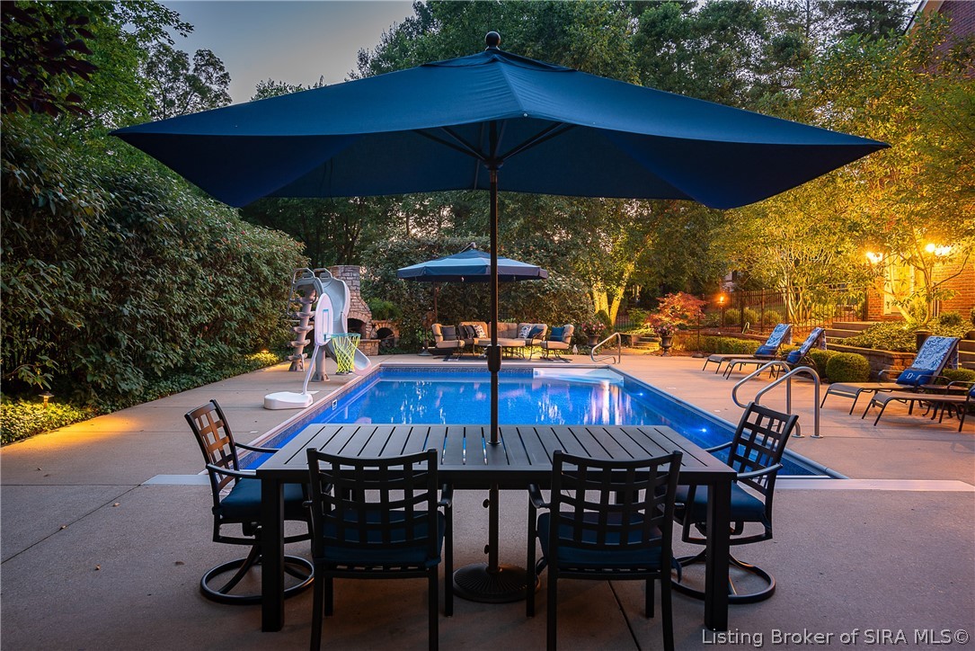 2017 Spring Farms Drive Floyds Knobs, IN 47119 - Photo 9 of 82