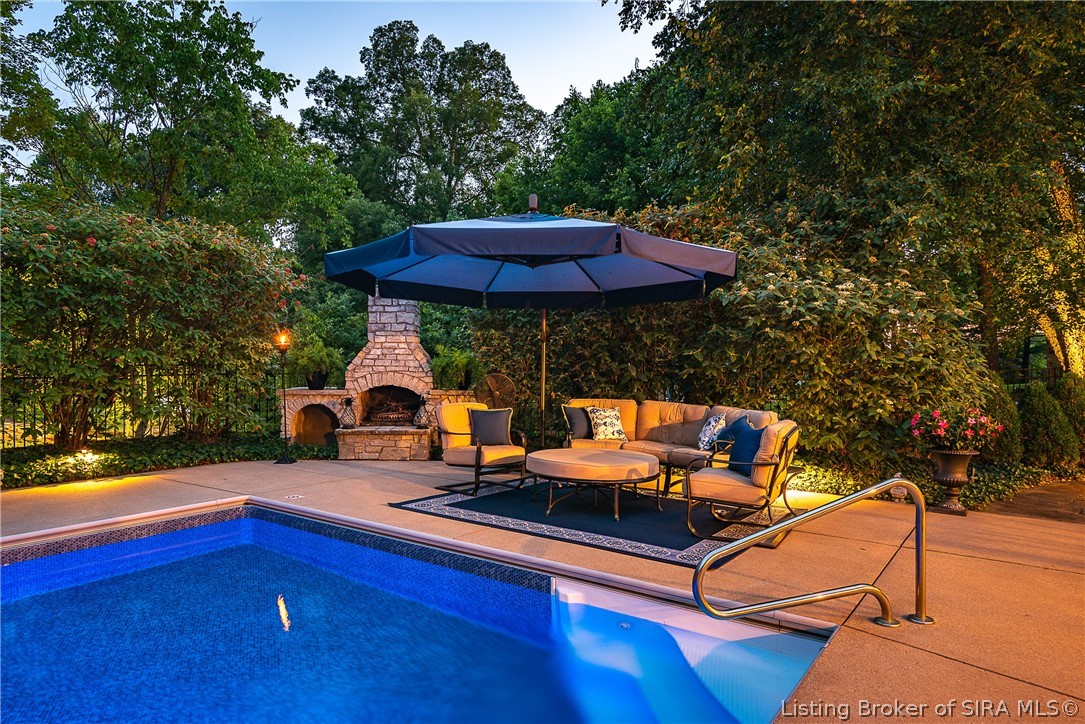 2017 Spring Farms Drive Floyds Knobs, IN 47119 - Photo 10 of 82