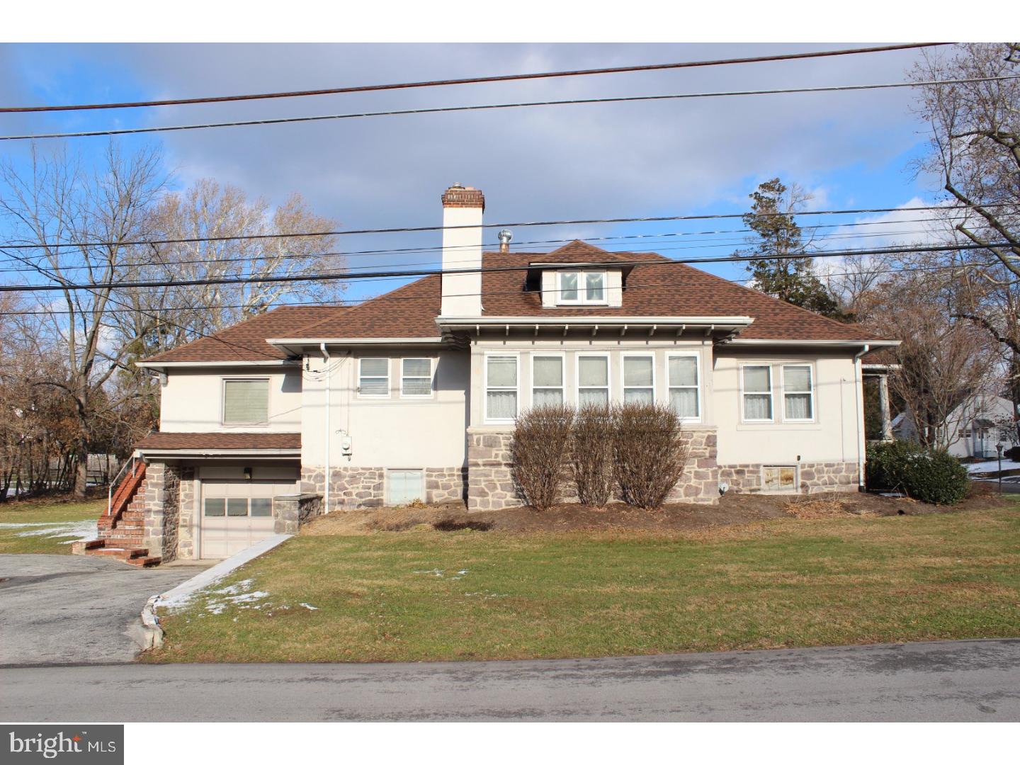 49 South Wakefield Road Norristown, PA 19403 - Photo 4 of 24 Gallery Image 4