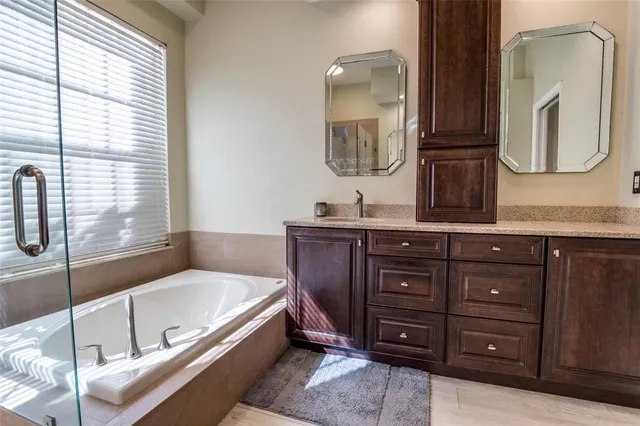 $664,000 | 480 Bridle Path Way, Tarpon Springs, FL 34688