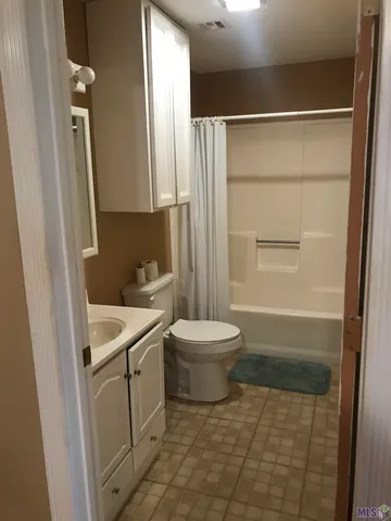 $1,200 | 114 Rodrigue Court, Schriever, LA 70395