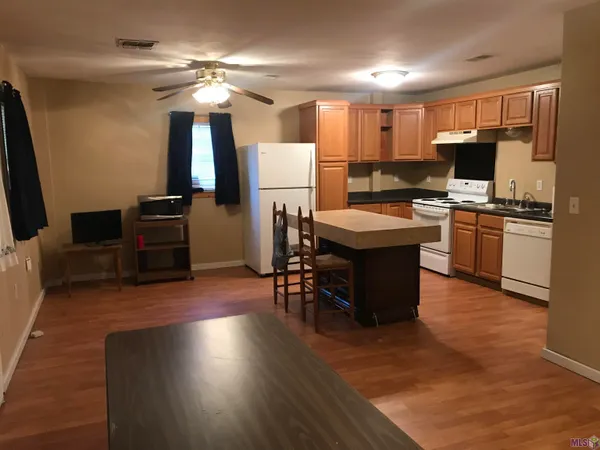 $1,200 | 114 Rodrigue Court, Schriever, LA 70395