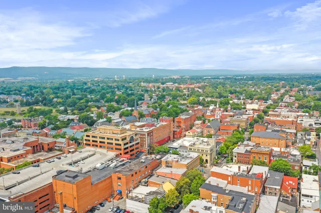 $299,900 | 103 East 8th Street, Unit 103F, Frederick, MD 21701