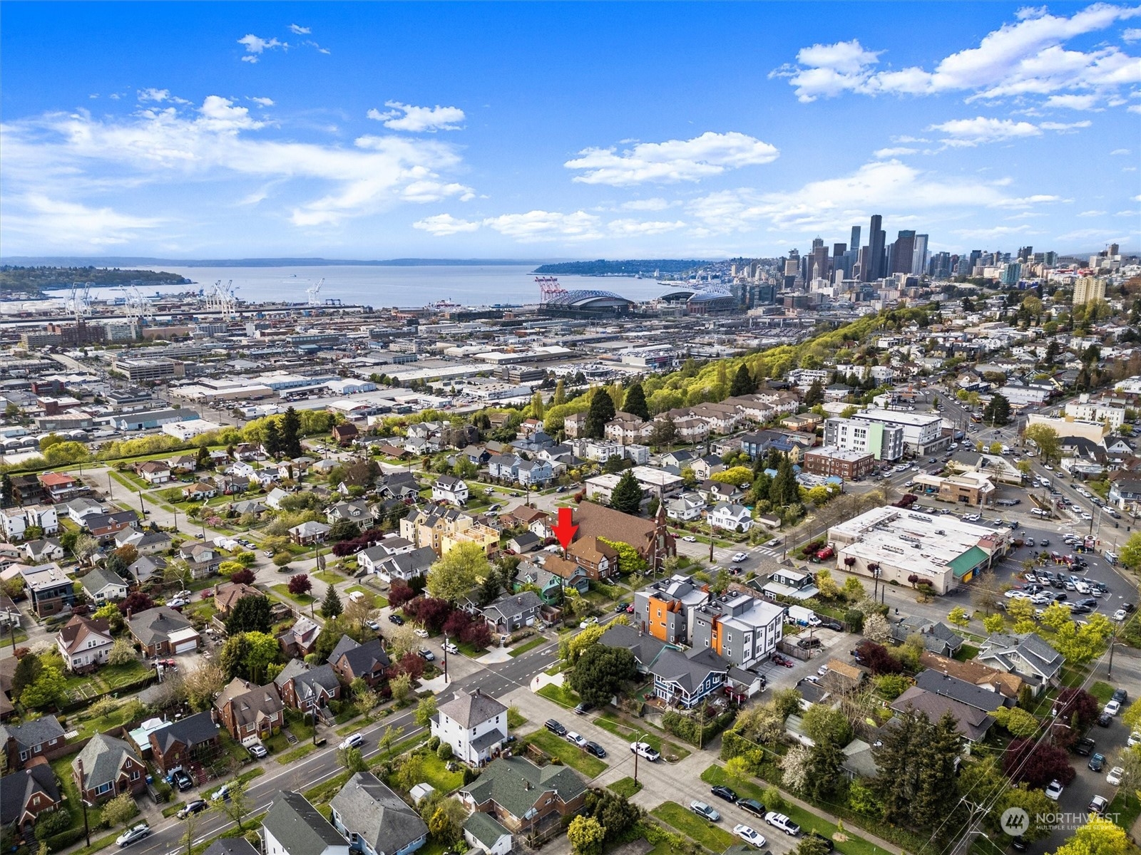 2813 15th Avenue South Seattle, WA 98144 - Photo 29 of 32 an aerial view of multiple house