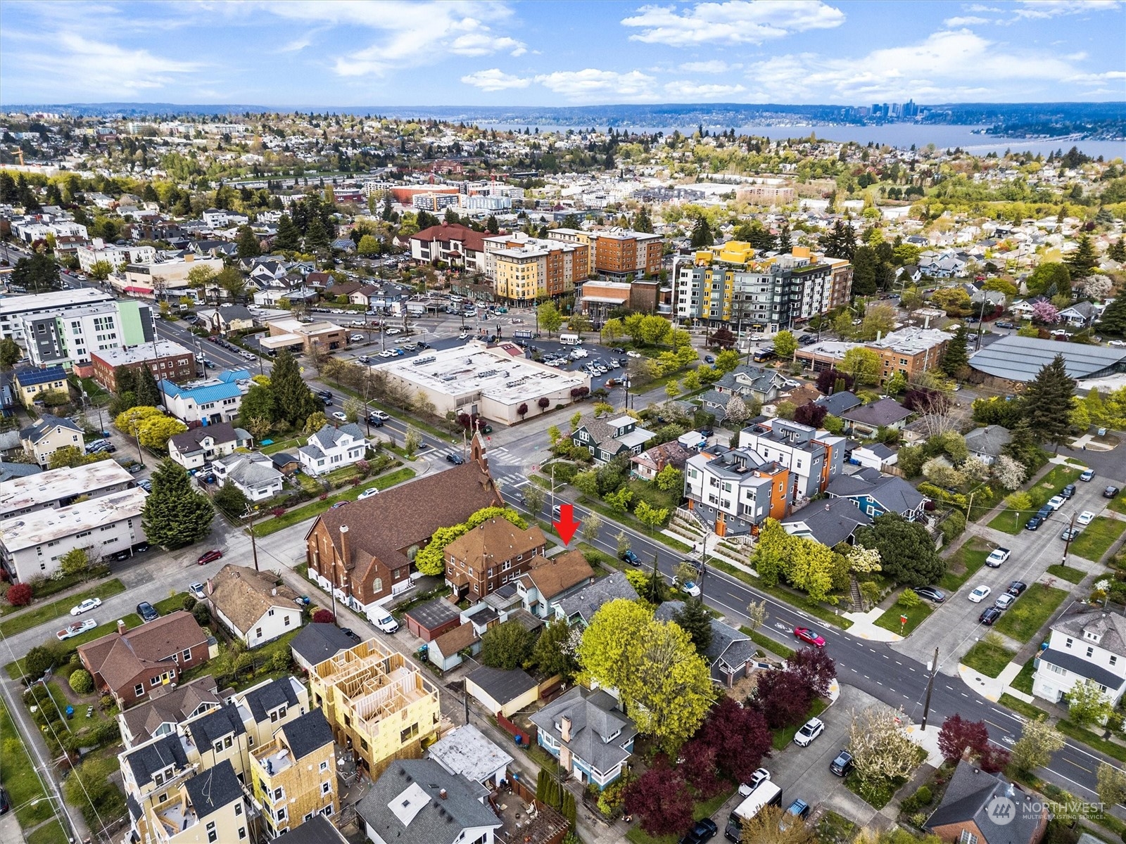 2813 15th Avenue South Seattle, WA 98144 - Photo 30 of 32 an aerial view of multiple house