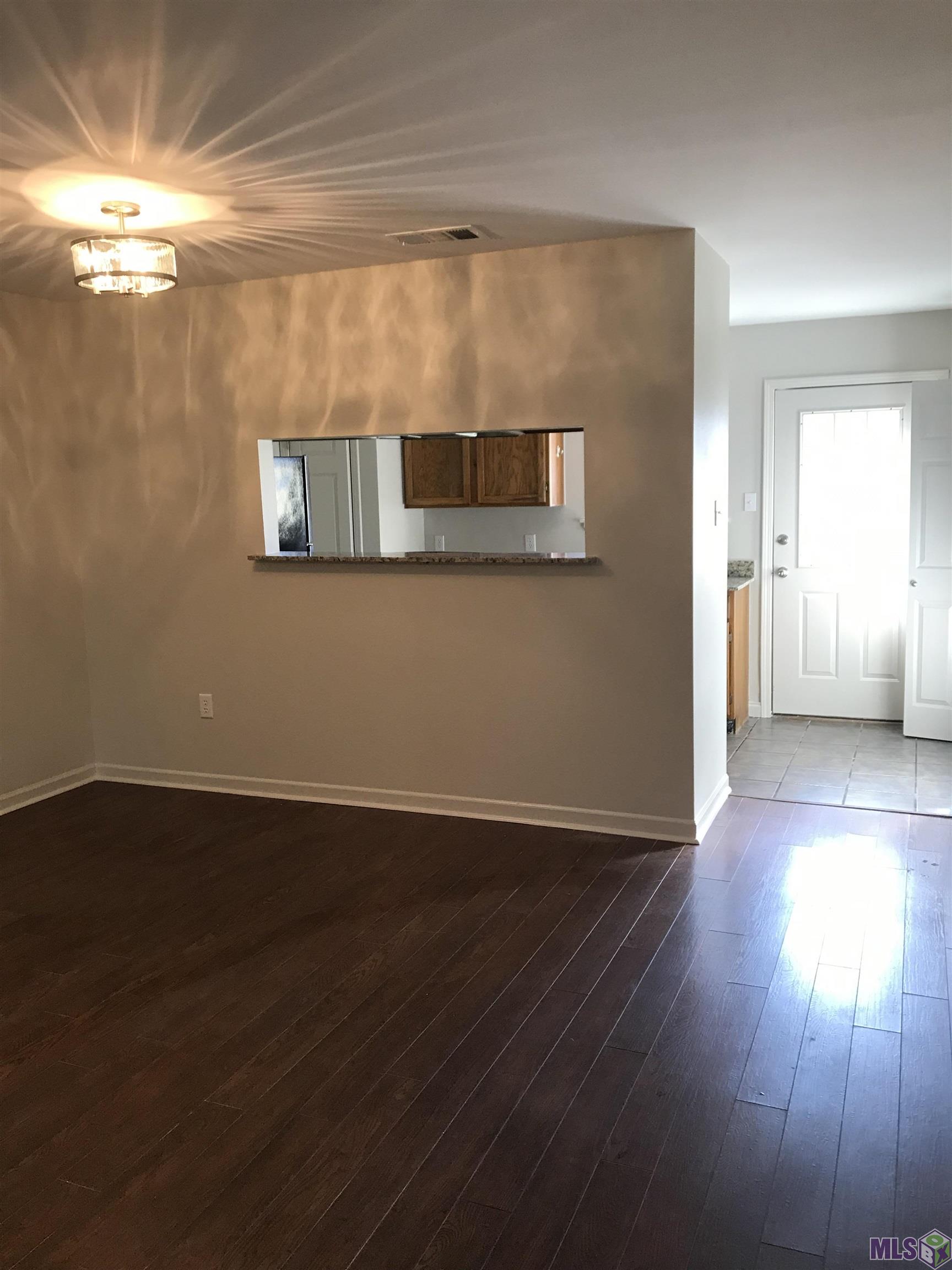 93 Colleen Court Baton Rouge, LA 70808 - Photo 3 of 10