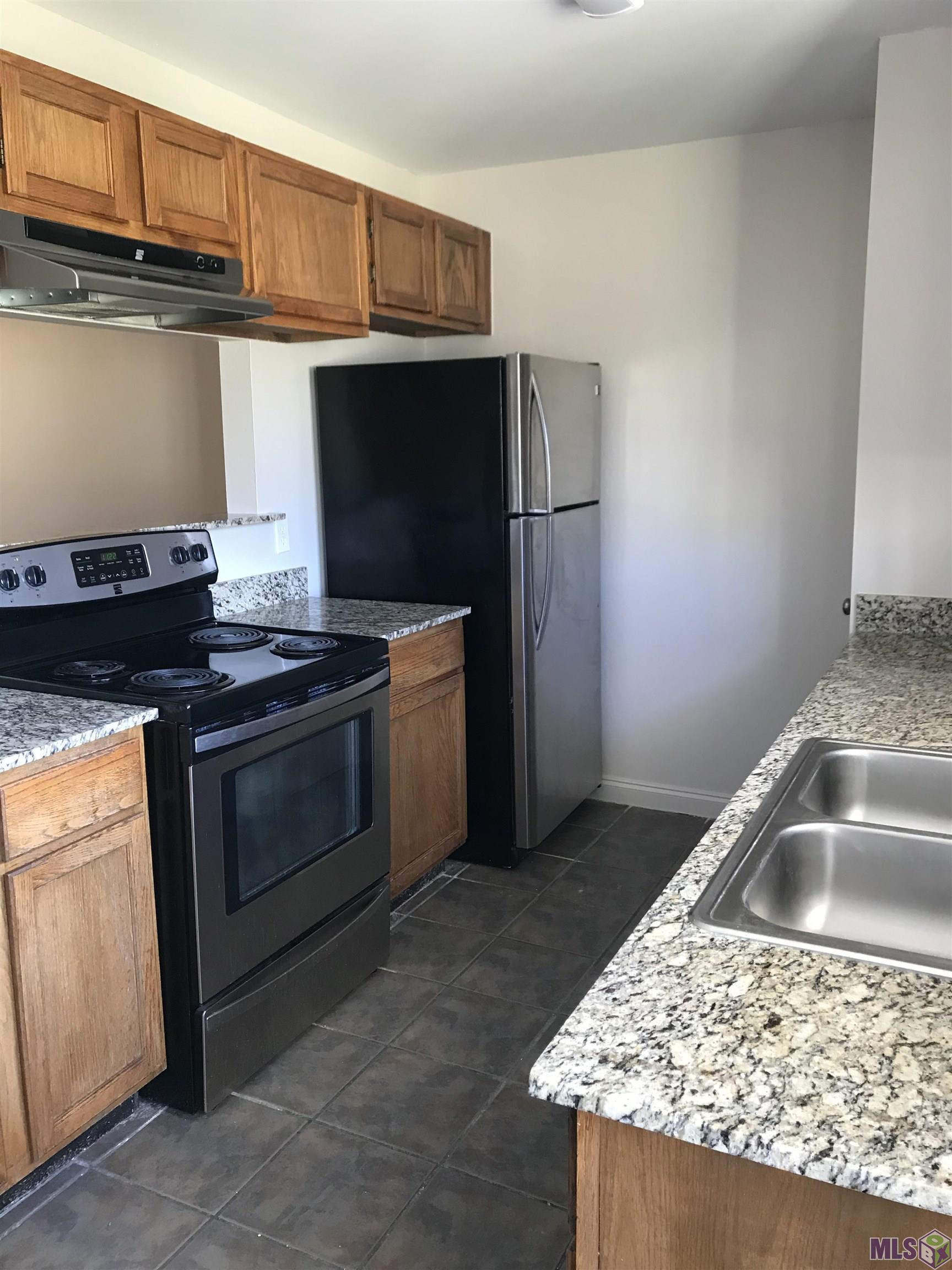 93 Colleen Court Baton Rouge, LA 70808 - Photo 5 of 10