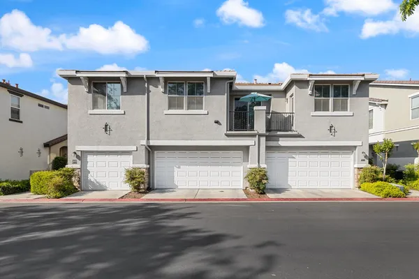 $322,500 | 2089 Boccioni Lane, Clovis, CA 93611