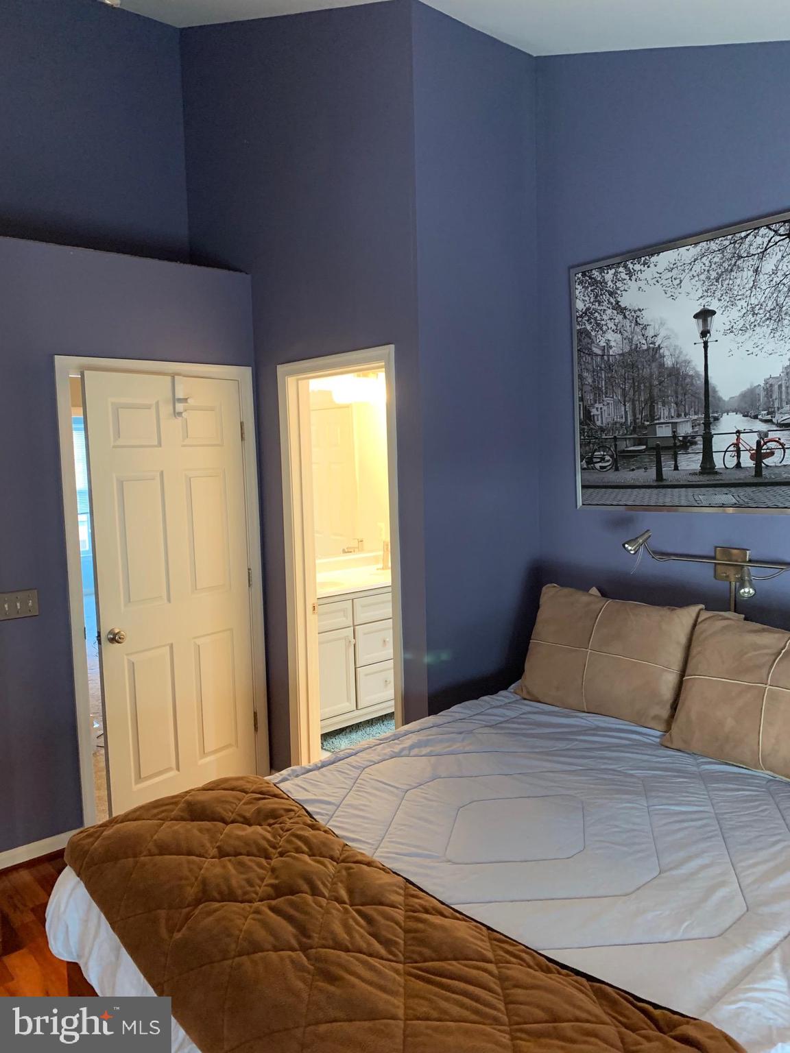 709 Howards Loop Annapolis, MD 21401 - Photo 2 of 4 Gallery Image 2