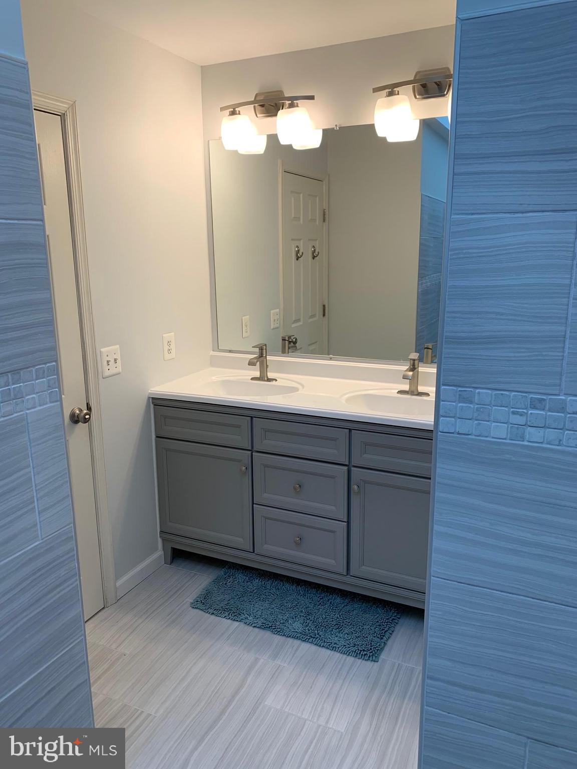 709 Howards Loop Annapolis, MD 21401 - Photo 3 of 4 Gallery Image 3