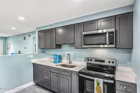 $2,250,000 | 2189 Pineapple Avenue, Melbourne, FL 32935