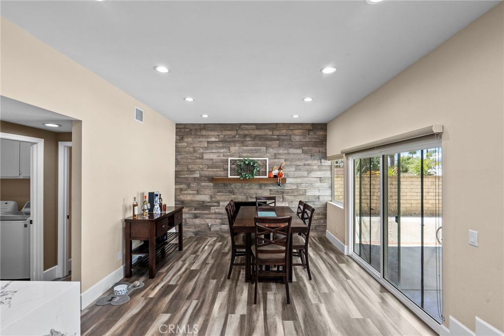 22035 Conway Place Saugus, CA 91350 - Photo 11 of 34