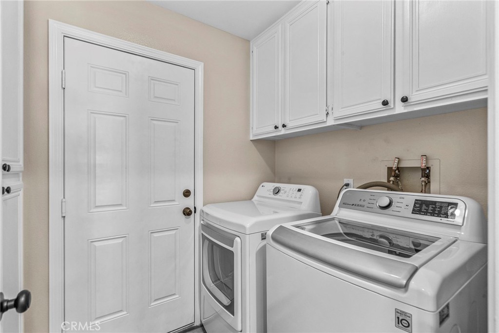 22035 Conway Place Saugus, CA 91350 - Photo 15 of 34