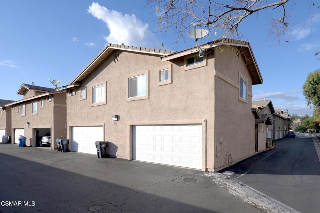 4508 Apricot Road, Unit B Simi Valley, CA 93063 - Photo 39 of 44 a house view with a outdoor space