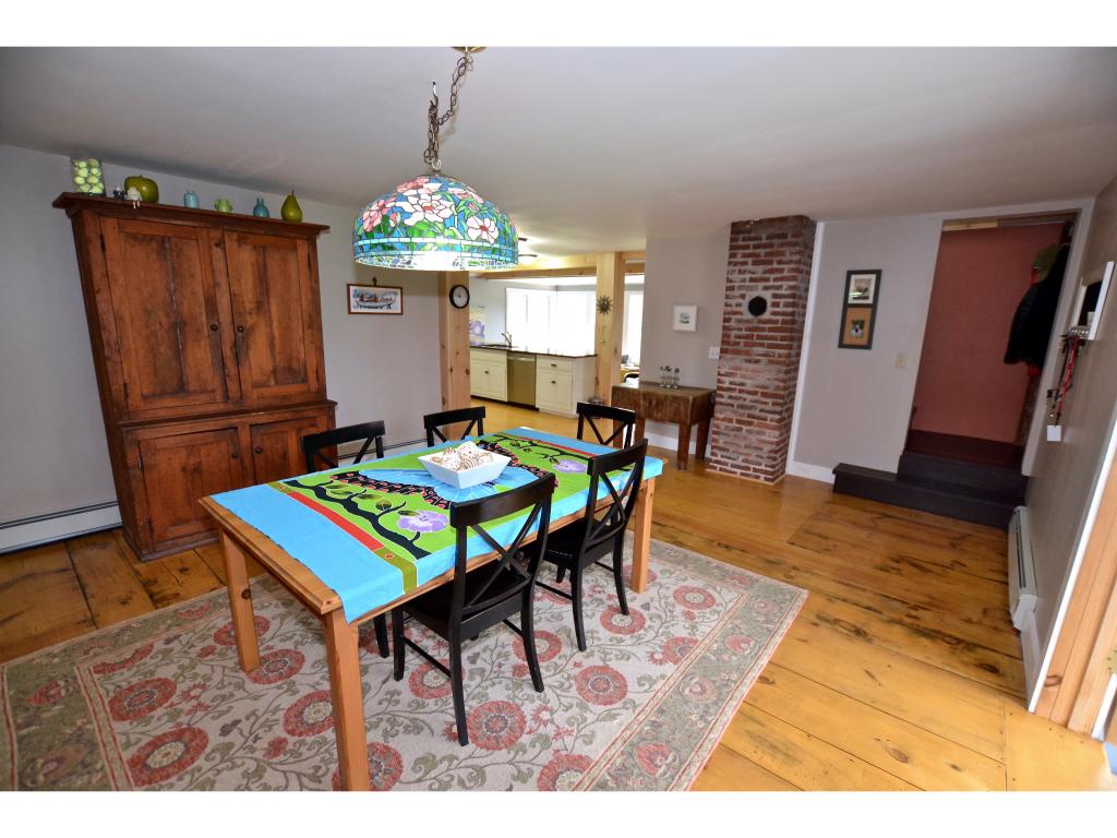 342 Maple Street Waterbury, VT 05677 - Photo 7 of 25 Gallery Image 7