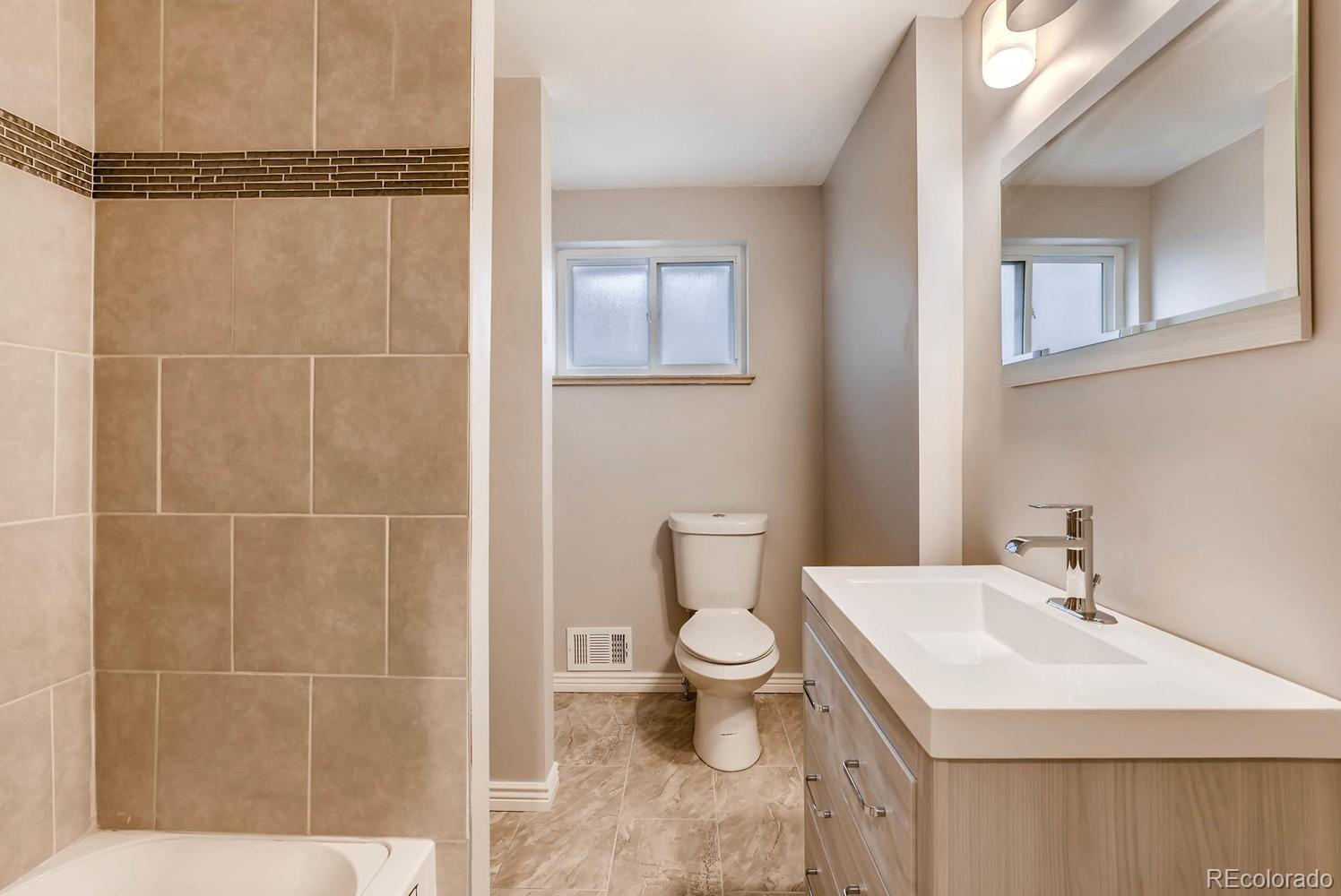 3090 Reed Street Wheat Ridge, CO 80033 - Photo 8 of 28 Gallery Image 8