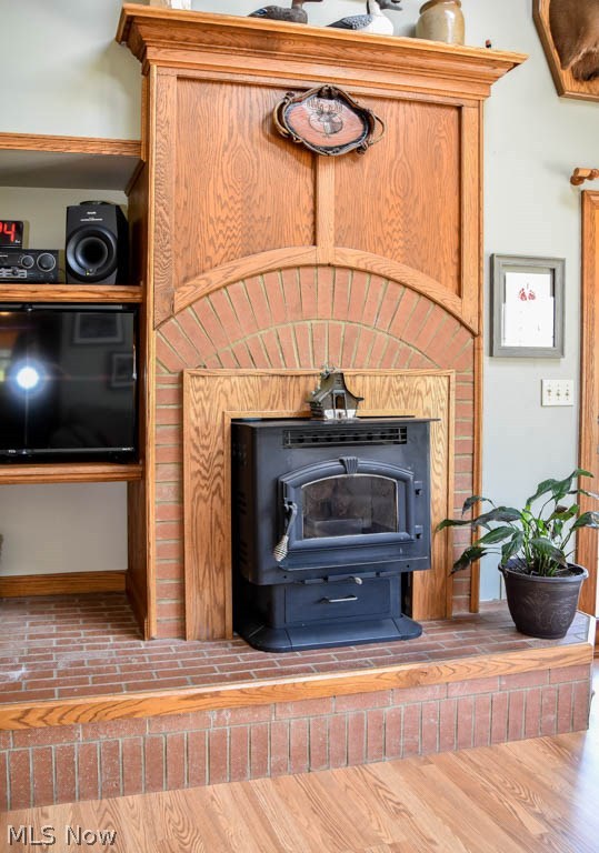 2555 Fixler Road Wadsworth, OH 44281 - Photo 25 of 35 A close up look at the gorgeous fireplace!